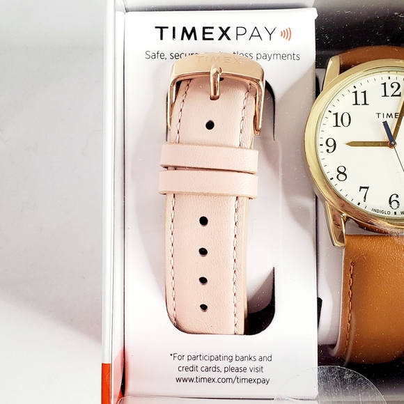 Timex Pay Strap With Easy Reader Watch & 30mm Leather Straps - Picture 7 of 9
